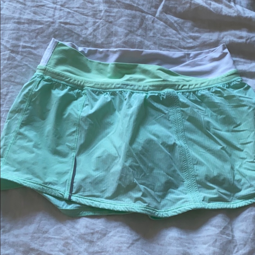 Lululemon running or tennis skirt